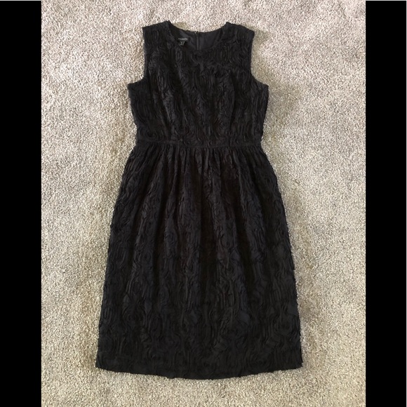 TALBOTS 100%Cotton Dress size 2 Textured Flowers  black Classic - Picture 8 of 13